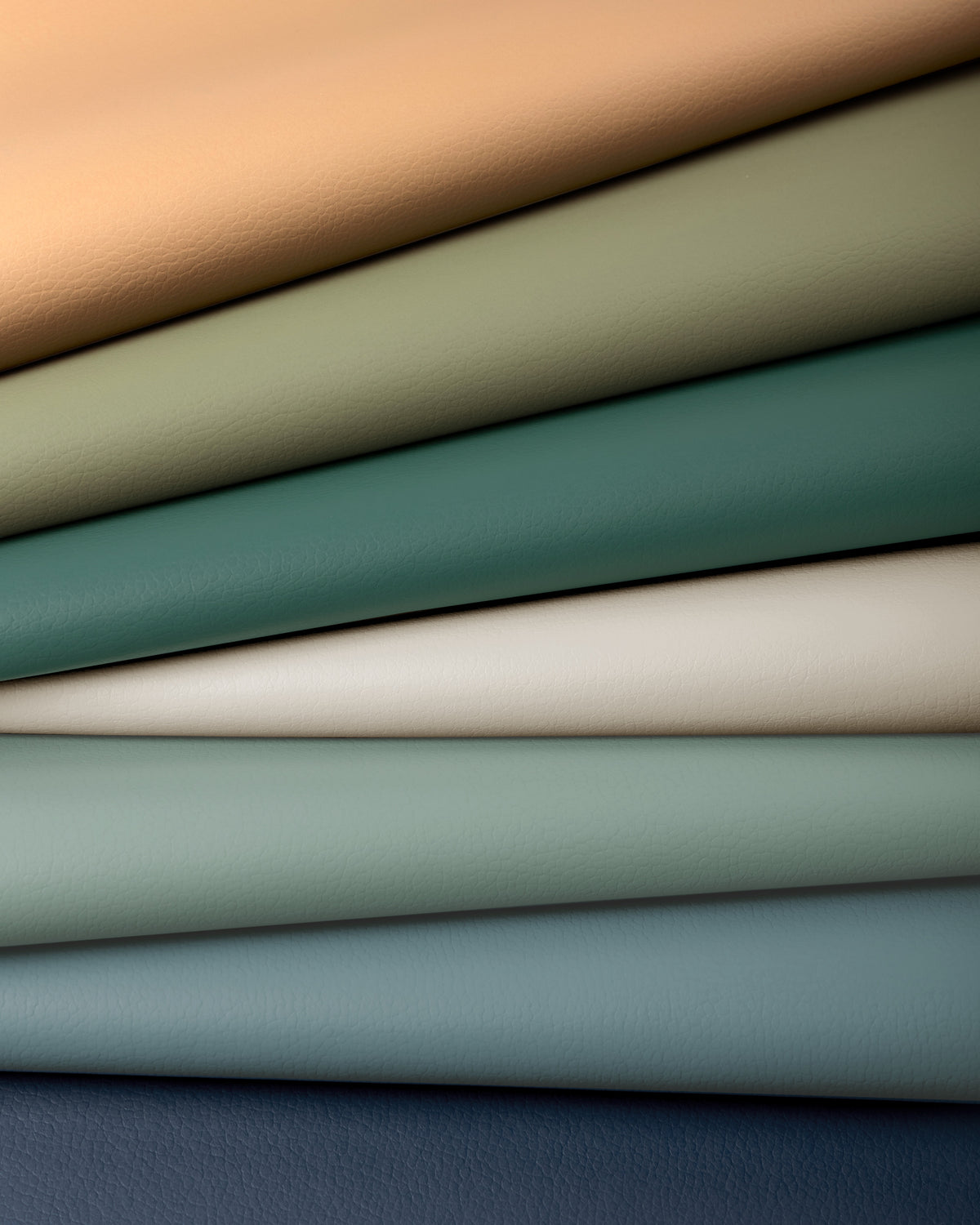 Major fabric in 1616 color - pattern number Major.1616.0 - by Kravet Contract in the Ultraleather VI collection