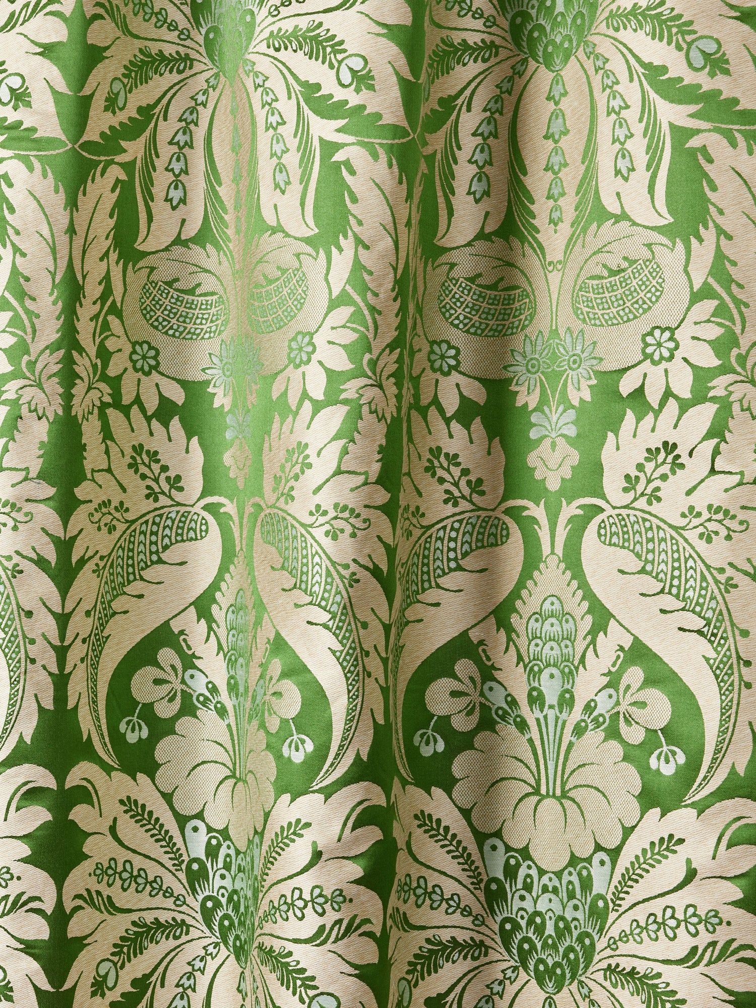 Estate Damask fabric in palm color - pattern number PQ 00011865 - by Scalamandre in the Old World Weavers collection