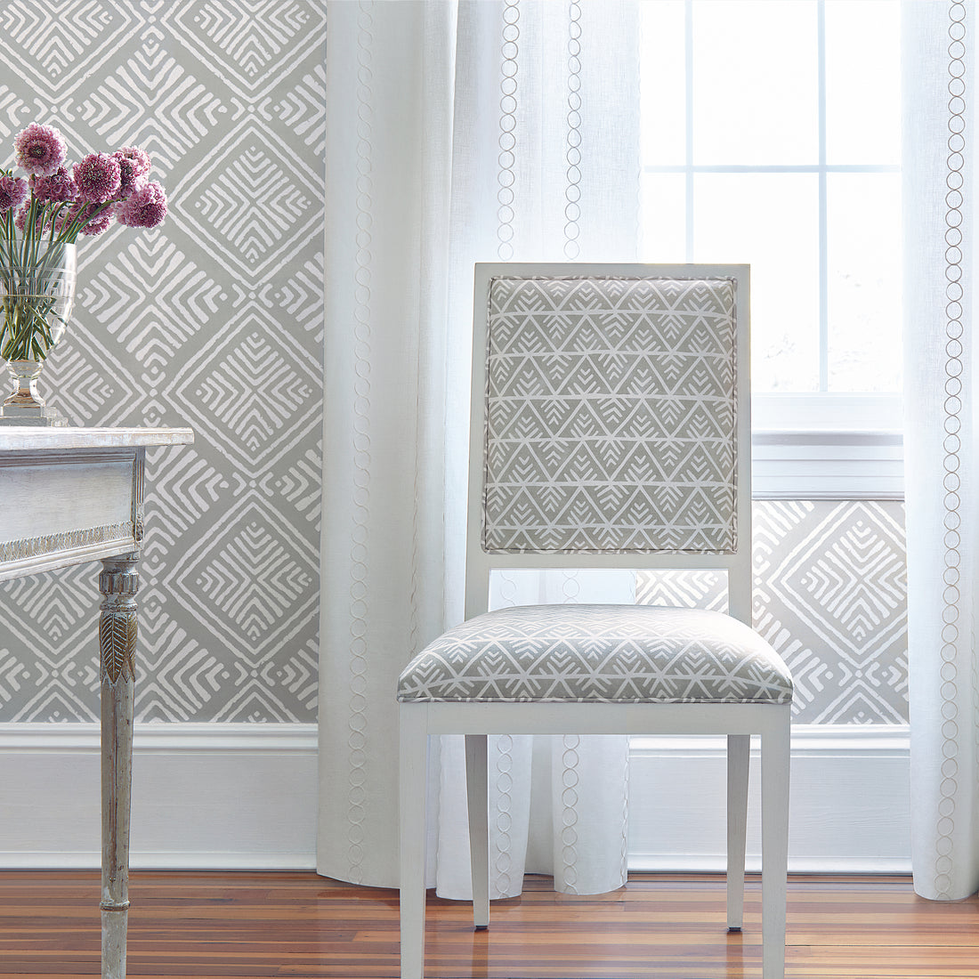 Lauderdale Chair in Jules printed fabric in Grey on White - pattern number AF78702 - by Anna French in the Palampore collection