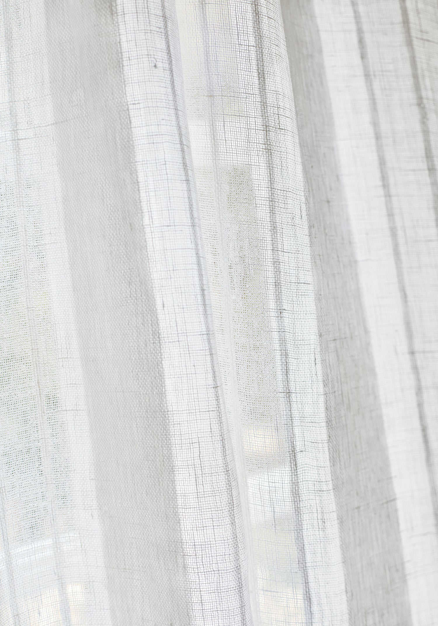 Detailed Crystal Stripe woven fabric in ivory color, pattern number W72916 of the Thibaut Paramount collection