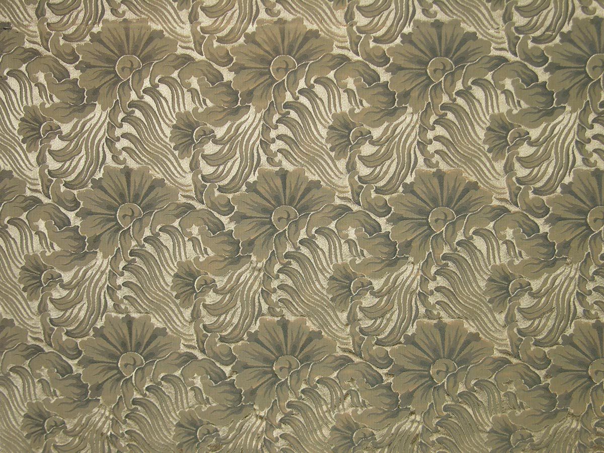 Damask Rafael fabric in green color - pattern number RA 00041711 - by Scalamandre in the Old World Weavers collection