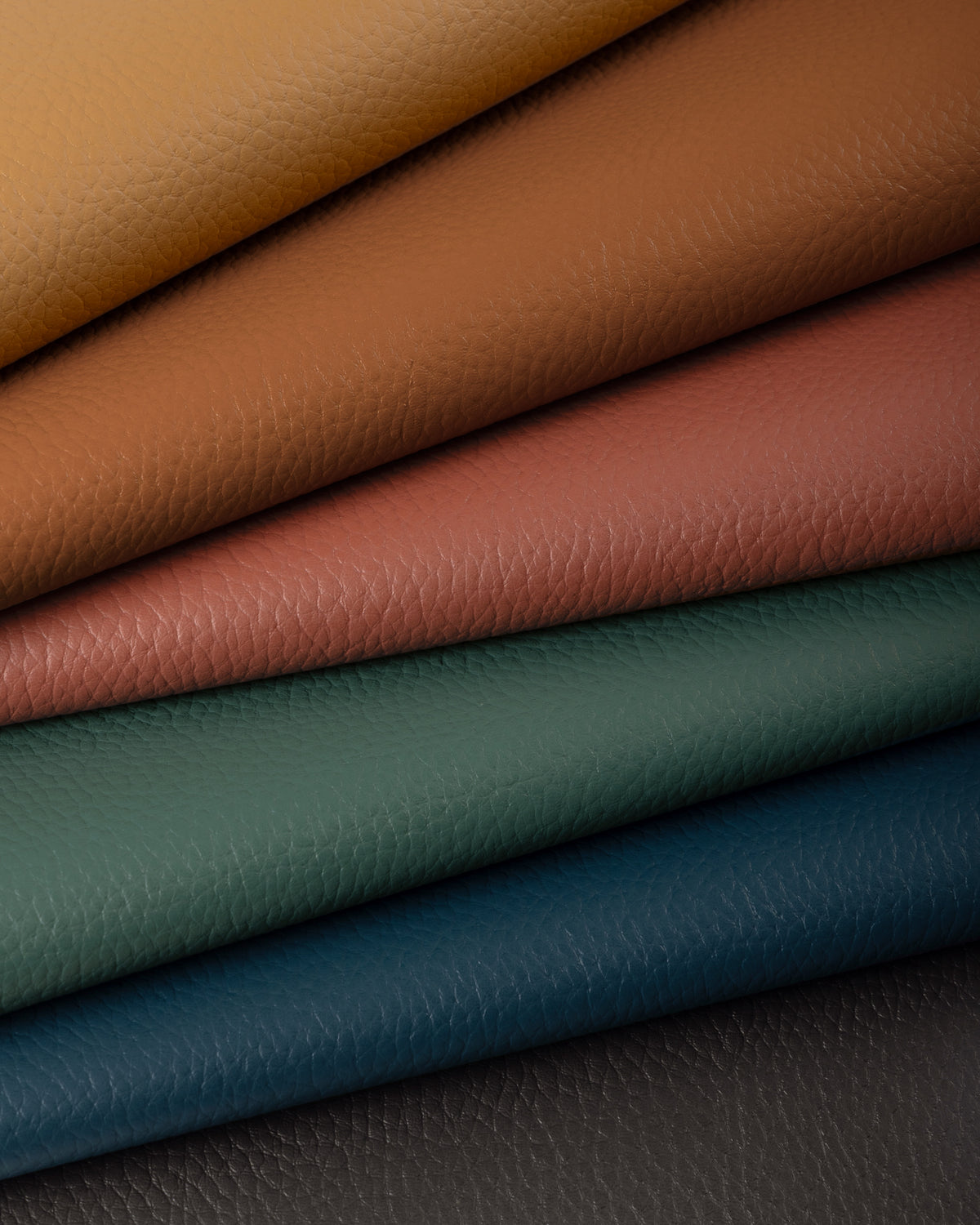 Sugarmaple fabric in 612 color - pattern number Sugarmaple.612.0 - by Kravet Contract in the Ultraleather VI collection