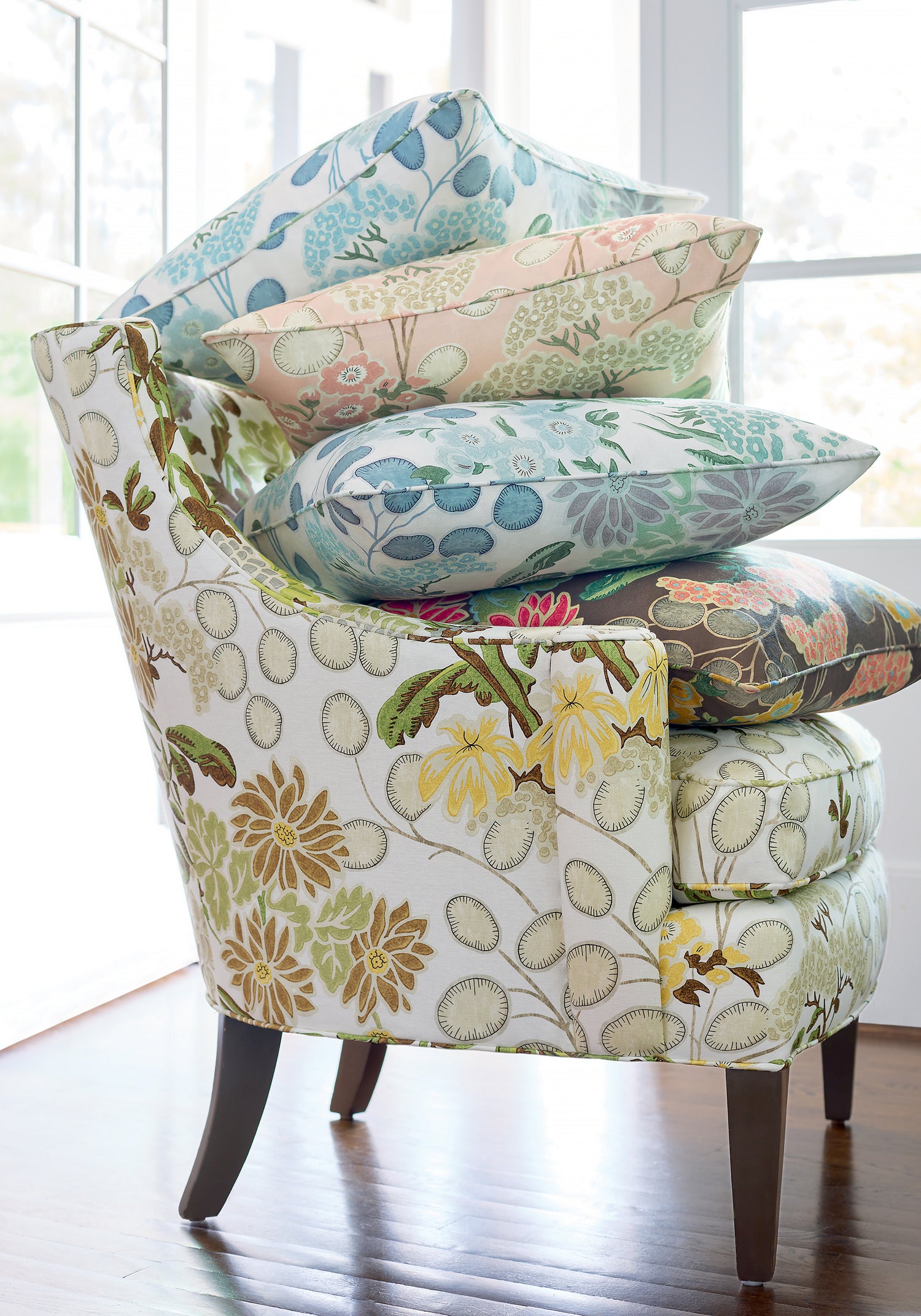 Chair upholstered with Meadow fabric in green color - pattern number F942035 - by Thibaut in the Sojourn collection