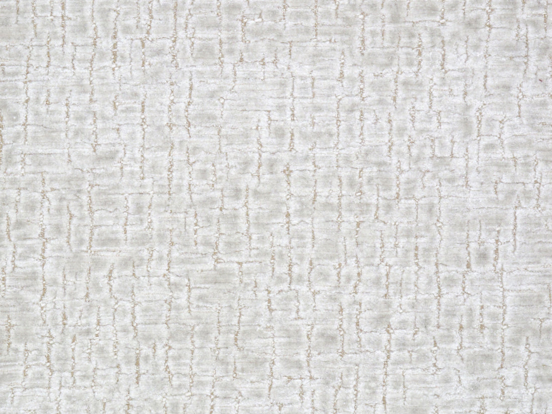 Gaspra fabric in mist color - pattern number VD 0001HARR - by Scalamandre in the Old World Weavers collection