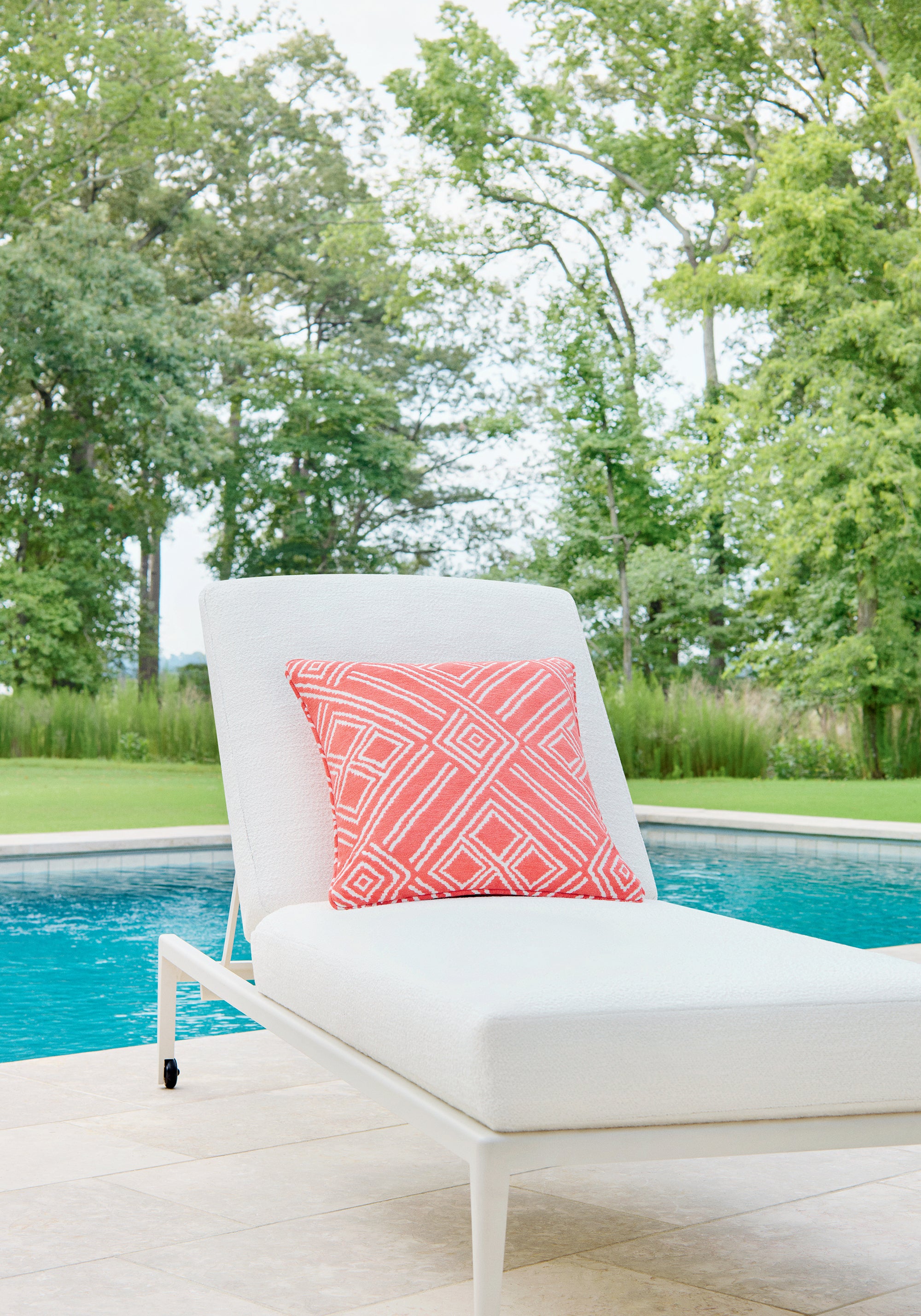 Pillow in Terraza fabric in coral color - pattern number W8604 - by Thibaut in the Villa collection