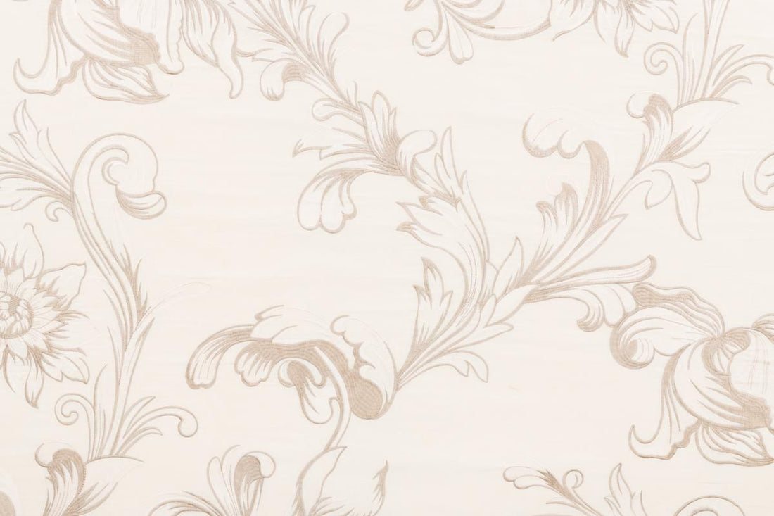 Girasole fabric in ivory color - pattern number ZS 01828032 - by Scalamandre in the Old World Weavers collection