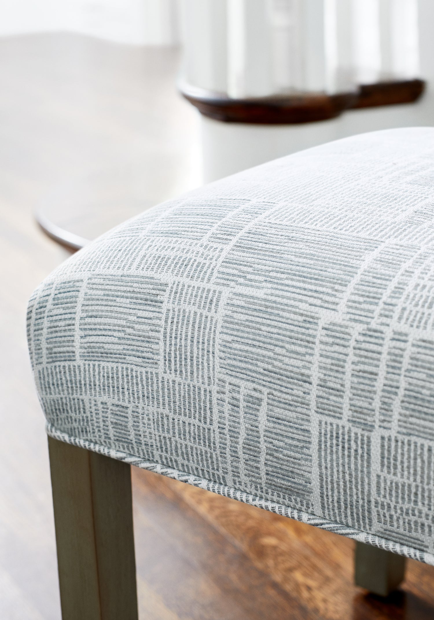 Detailed Vario woven fabric in fog color - pattern number W8122 by Thibaut in the Sereno collection